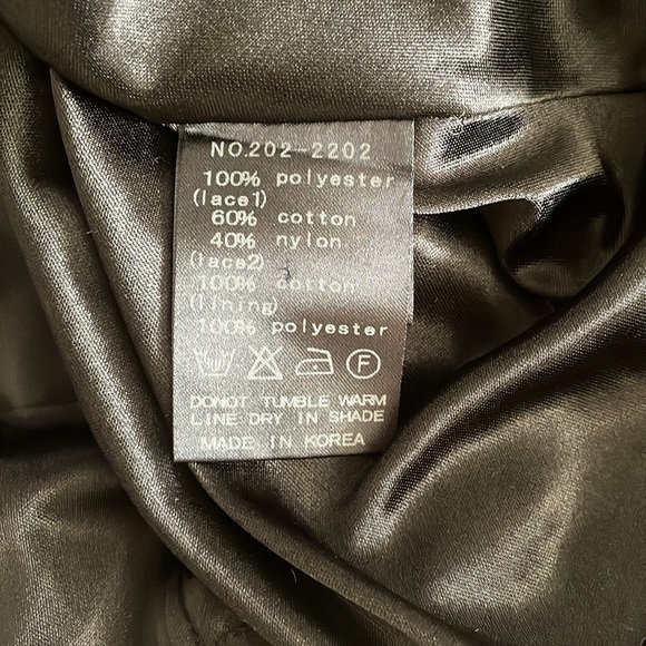 Language Black Contrast Ivory Lace Trim Tiered Lolita Fairygoth Mini Skirt - Picture 7 of 7